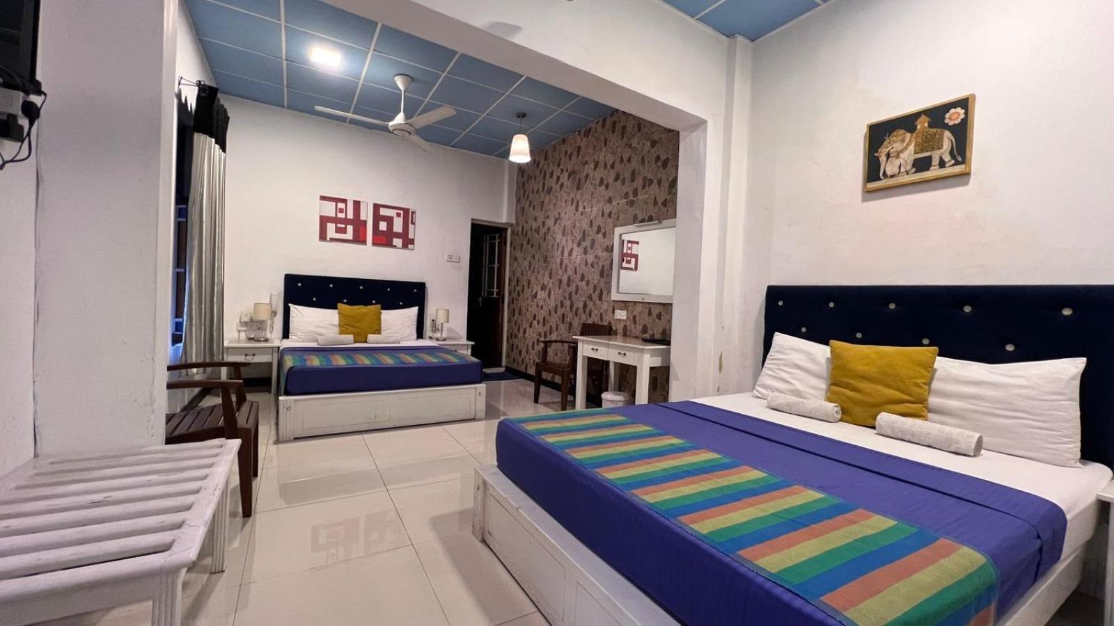 كاندي Villa 92 City Stay المظهر الخارجي الصورة